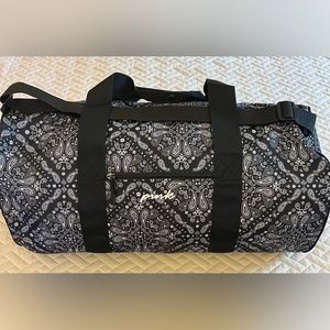 PINK Paisley Print 24” Duffle Bag, NEW!